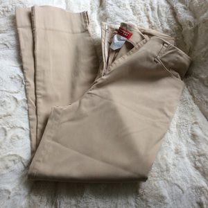 Esprit NWOT Juniors Stretch Tan Pants.
